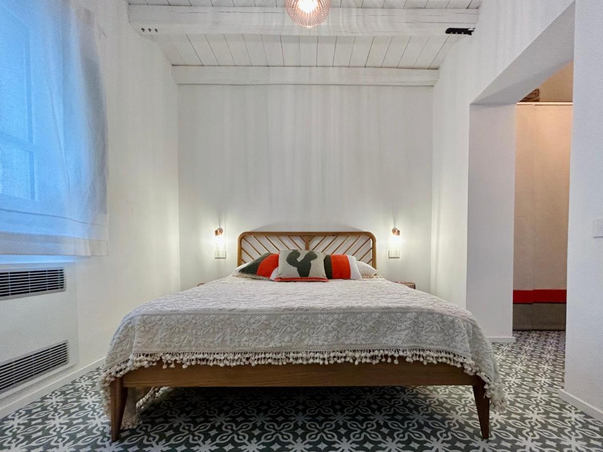 Palazzo Ma.Ri.Lu. Hotel Càbras Buitenkant foto